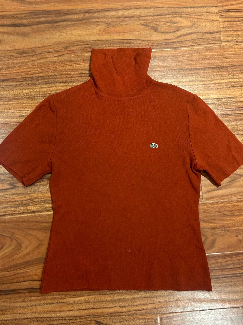 Vintage 2002 Lacoste 42 knit short sleeve turtleneck burnt orange 8